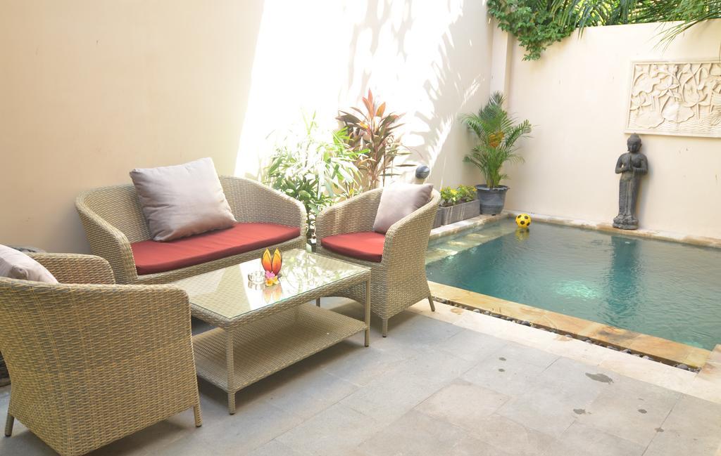 Villa Ngetis Sanur Exterior foto